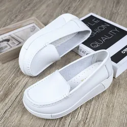 Women's shoes 2020 spring summer all-match mother single shoes leather rocking shoes platform platform nurse shoes work shoes