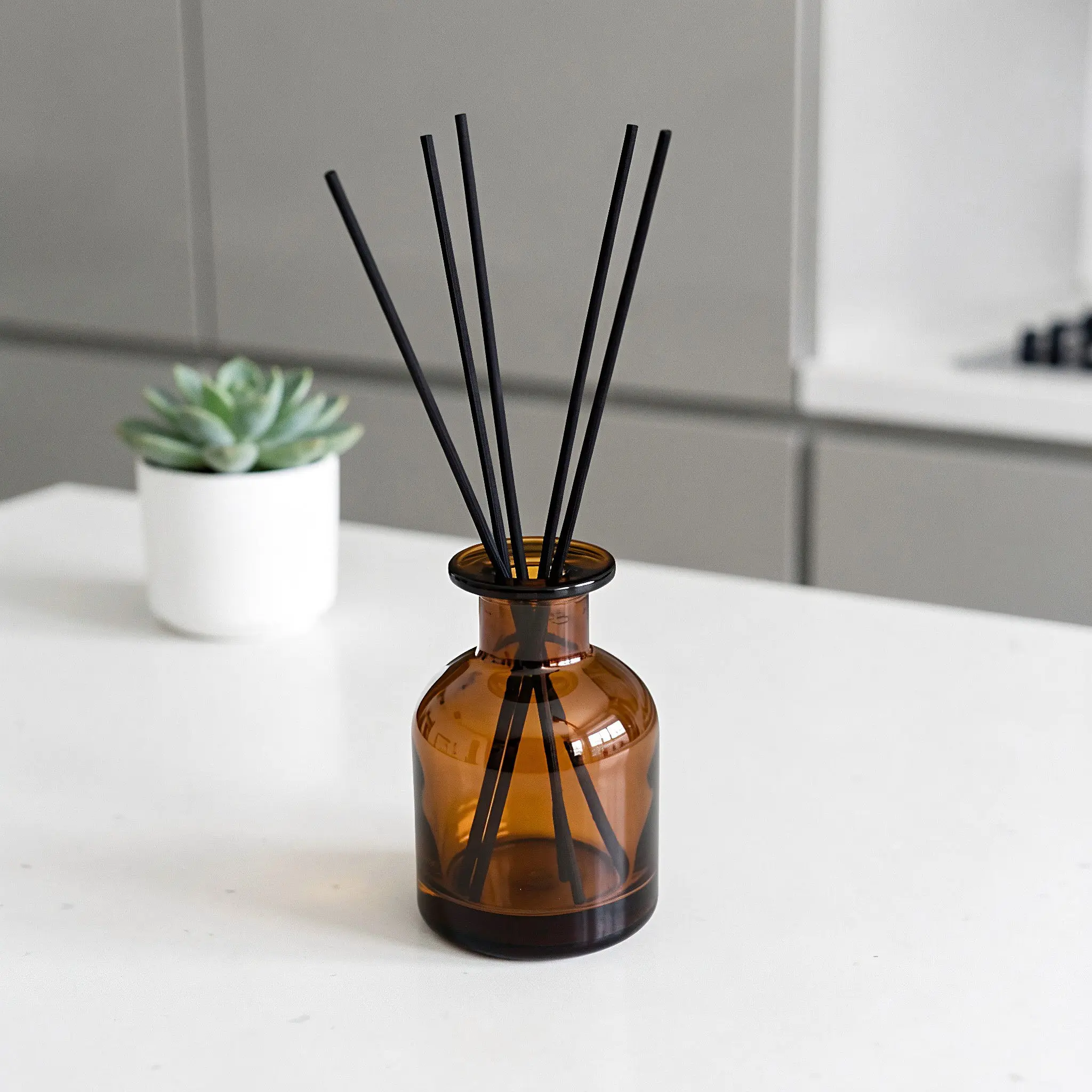1Set Glass Reed Diffuser Bottle Thick Wall Empty Aromatherapy Glass Jar 150Ml Brown Home Scent Diffuser Container Refill 3