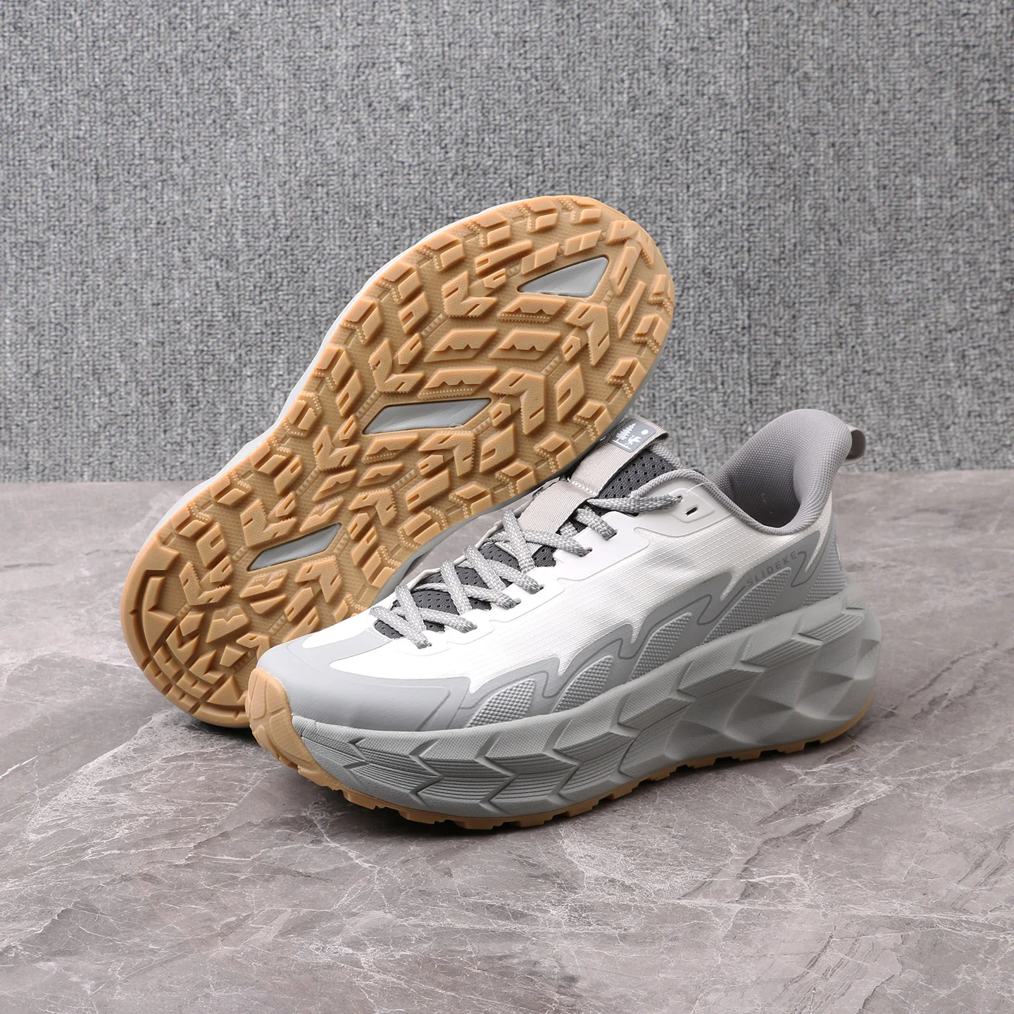 Мужская обувь для прогулок и бега. Удобная и универсальная обувь унисекс для бега на открытом воздухе. Спортивная обувь для пеших прогулок.