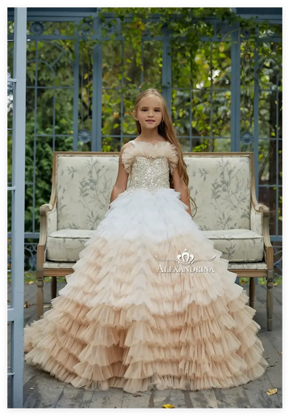 

Flower Girl Dresses Luxury 2024 Ruffles Flower Girl Dresses For Wedding Layered Tulle Appliqued Beaded Kids Ball Gown Pageant Dr