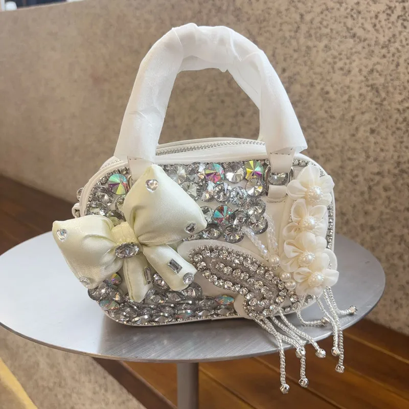 

2025 Luxury Designer Butterfly Pearl Rhinestone Women Handbags Bright Diamonds Banquet Bag Fashion Female Leather Shoulder Bag