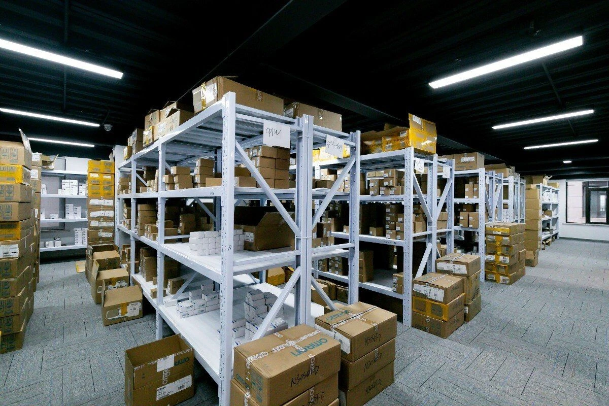 جهاز قياس رقمي متعدد بشاشة عرض عن بعد 233 أصلي جديد RMS مع اتصال لاسلكي