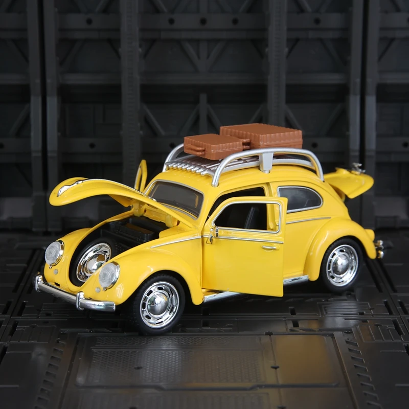 

1:32 Retro alloy car model, The car doors, hood, and trunk can be opened scan be given as a birthday gift to children