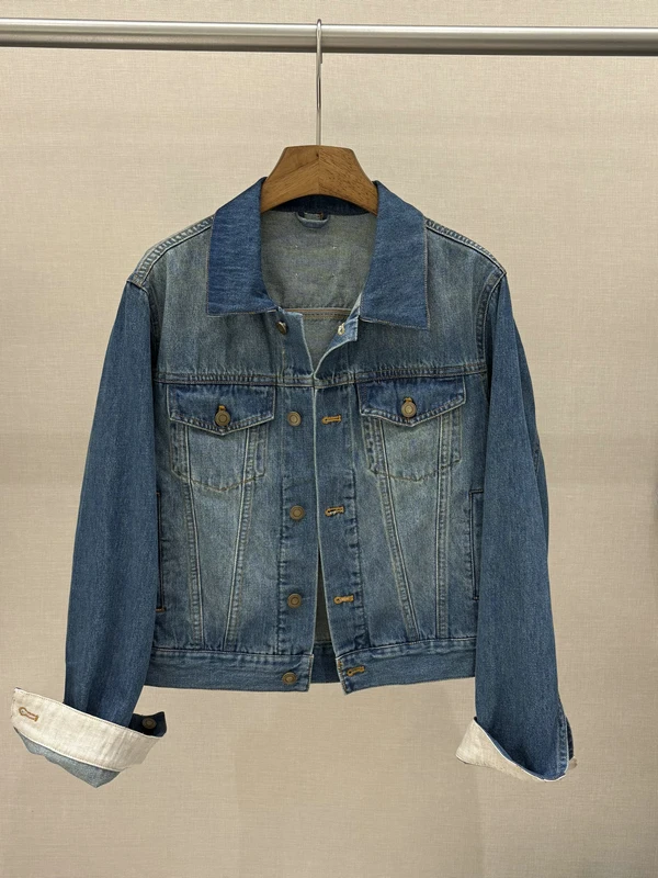 

New Spring 2026 Women's Casual Vintage Denim Jacket European Style Back Label Clip-On Coat Standard Fit Long Sleeve Button up