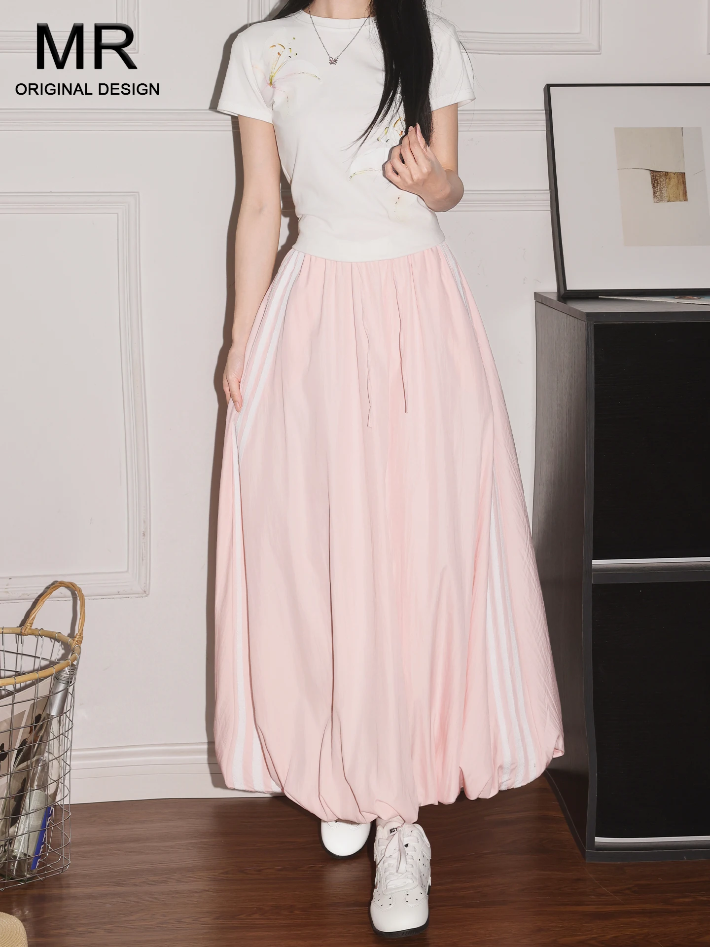 

Pink Striped High Waist Casual Skirt Women's 2026 New Summer Slimming A-Line Gentle Bloom Long Skirt Casual Style