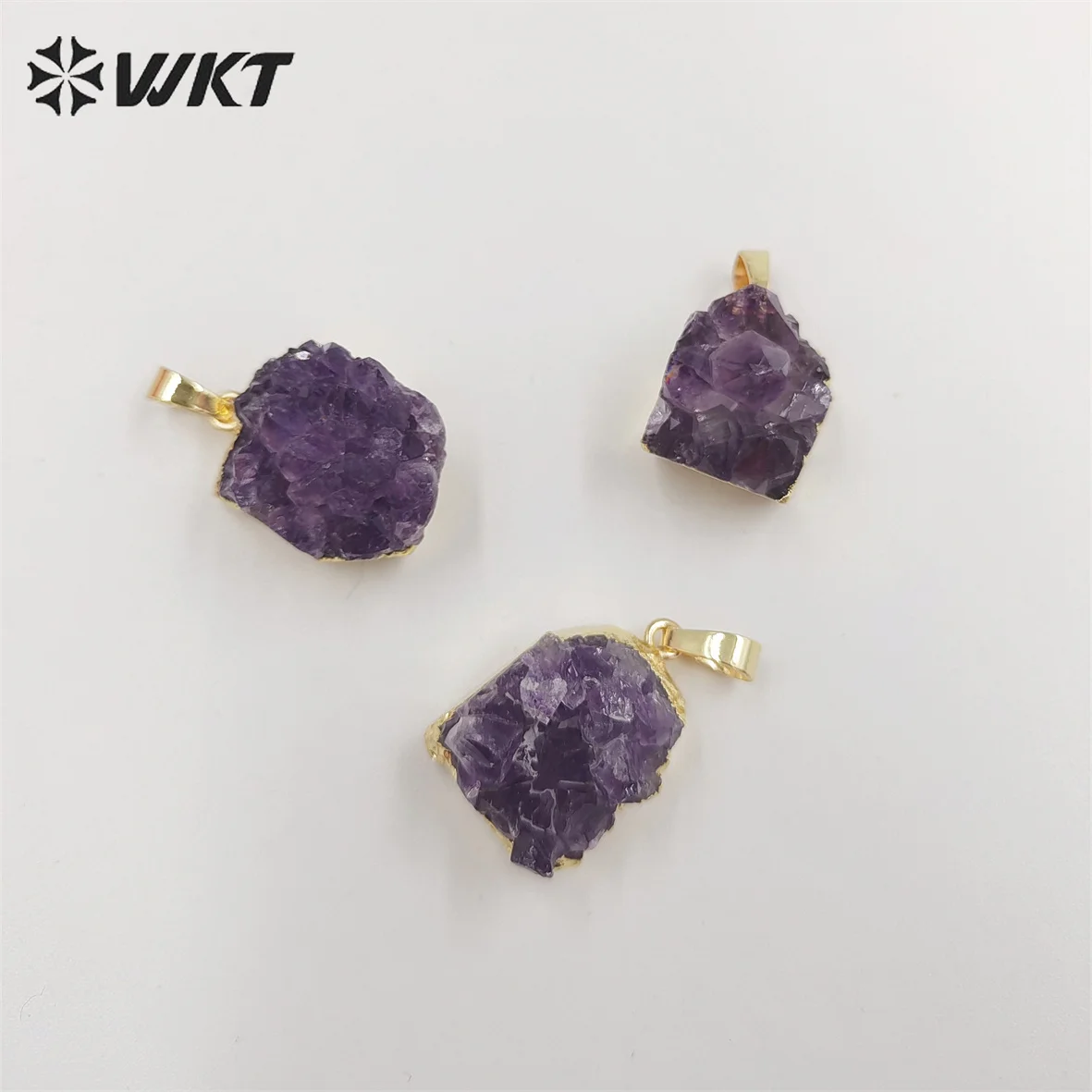 WT-P1831 Unique Irregular Shape Natural Uruguay Amethyst Pendant 18k Real Gold Plated Druzy Stone Energy Decoration