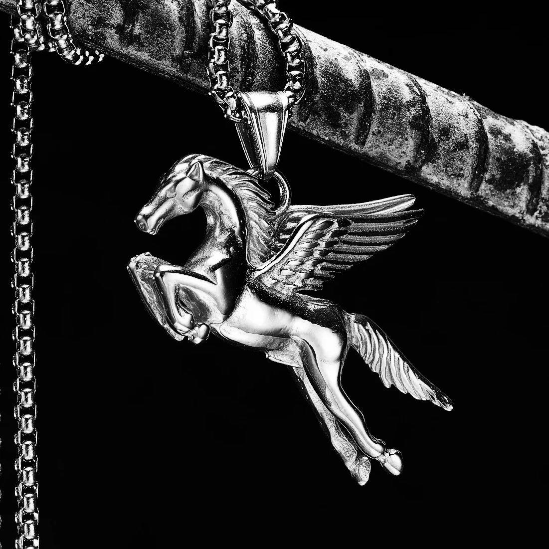 Pegasus Pendants for Wholesale 316L Stainless Steel Angel Wings Horse Men Necklaces Chain Rock Hip Hop Party for Male Jewelry