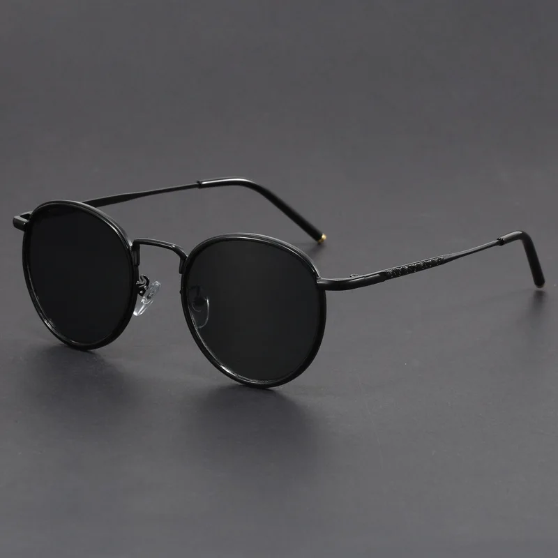 New Men's Advanced Ultra Light Coarse Frame Fashion Square Sunglasses Women Men Trendy Anti Mist Outdoor Driving Shades UV400
