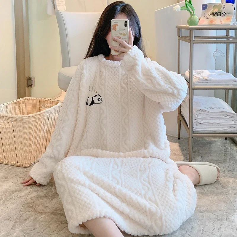 2023 Winter Plus Size Long Sleeve Thick Warm Flannel Nightgowns for Women Korean Loose Sleepwear Night Dress Nightdress Nighty