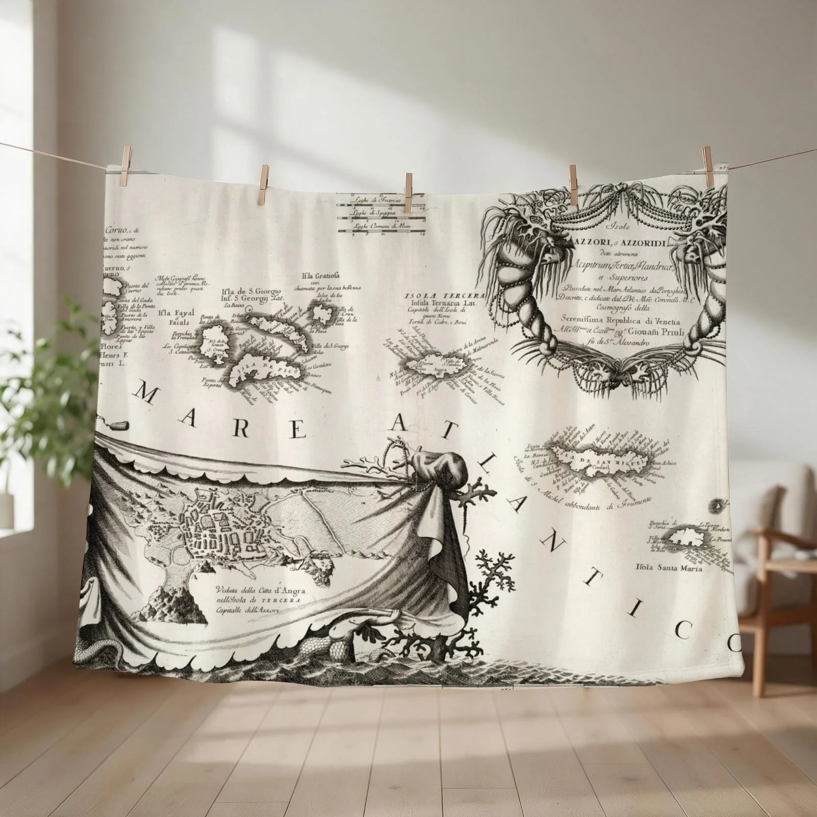 Vintage Funny London Queen Guard United Kingdom Soldier Retro British Souvenir UK Gift Throw Blanket