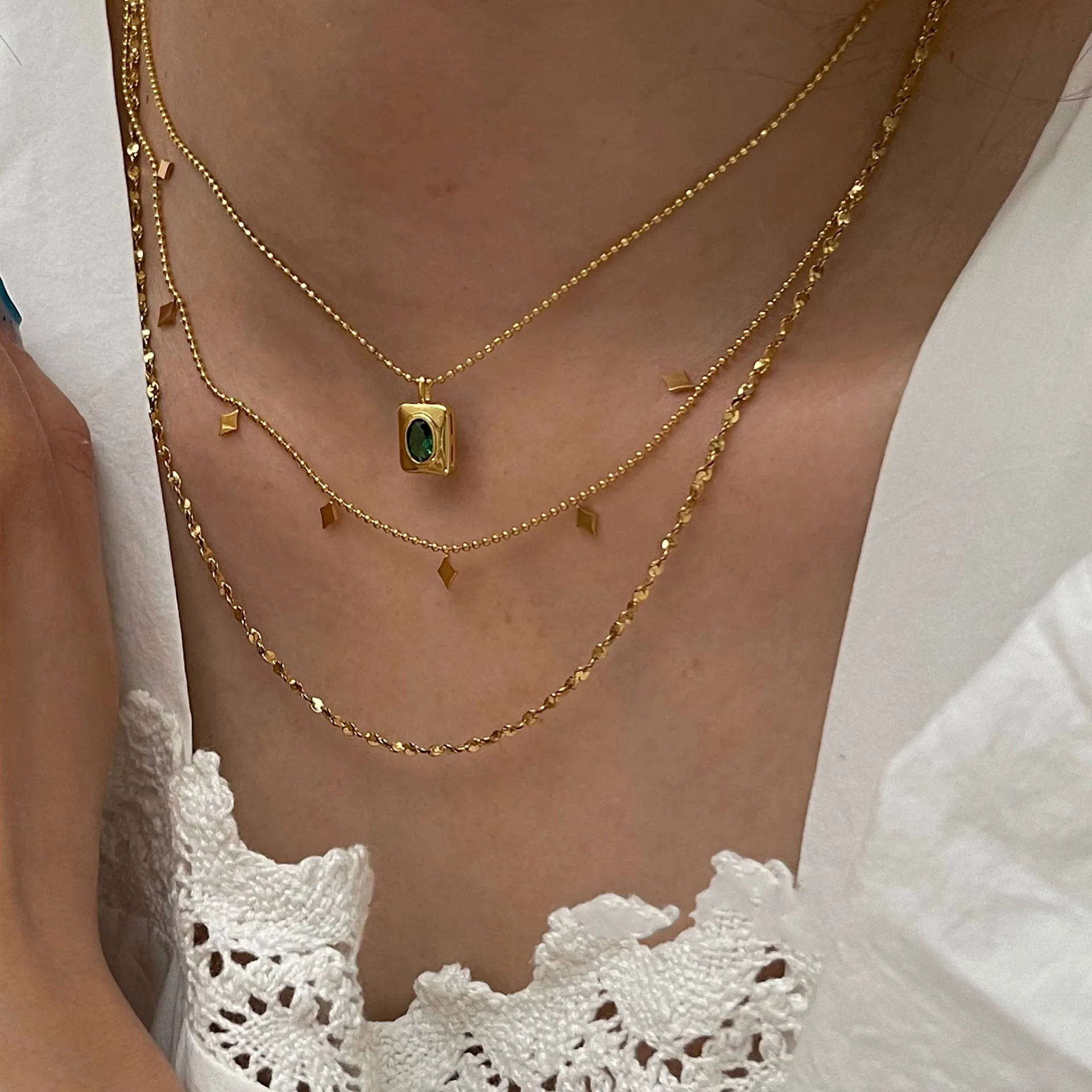 

2pcs/set Brass With 18K Square Green Color Layered Chain Necklace Women Jewelry Designer T Show Runway Gown Rare INS Japan
