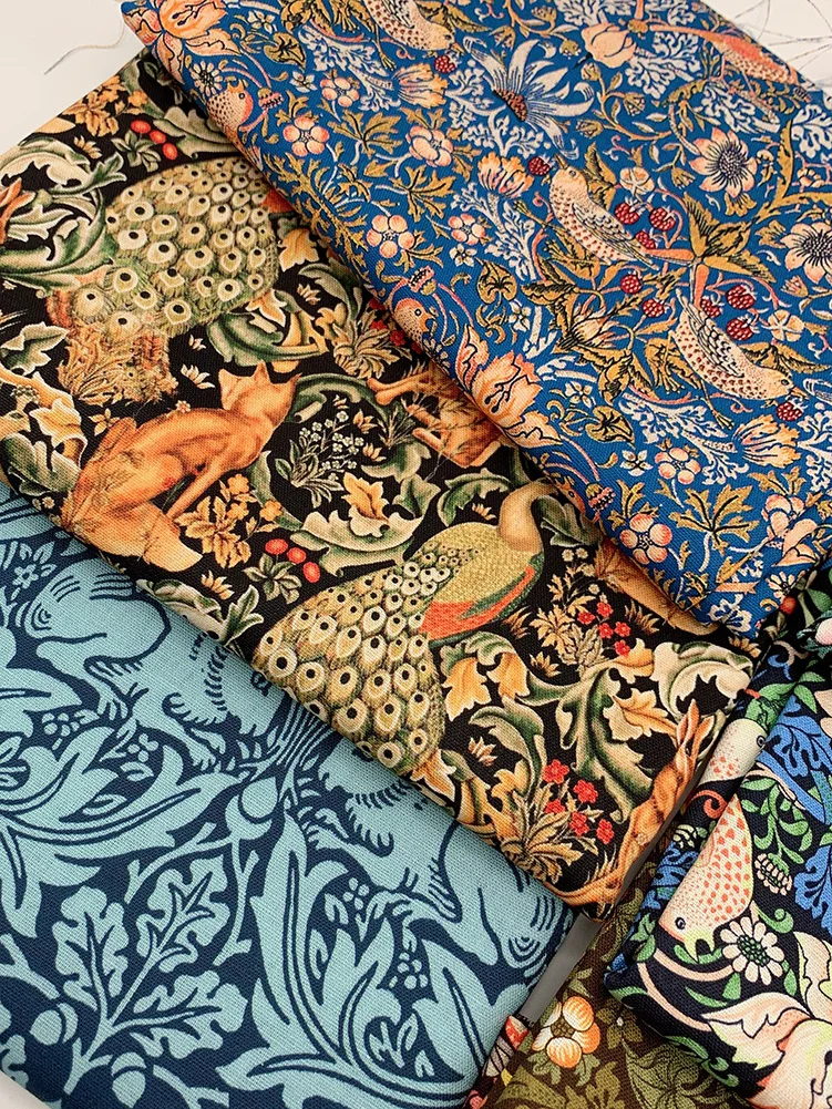 William Morris złodziej ptasia tkanina żółta zielona niebieski Patchwork DIY ręcznie robiona dla szycie ubrań przez pół metra