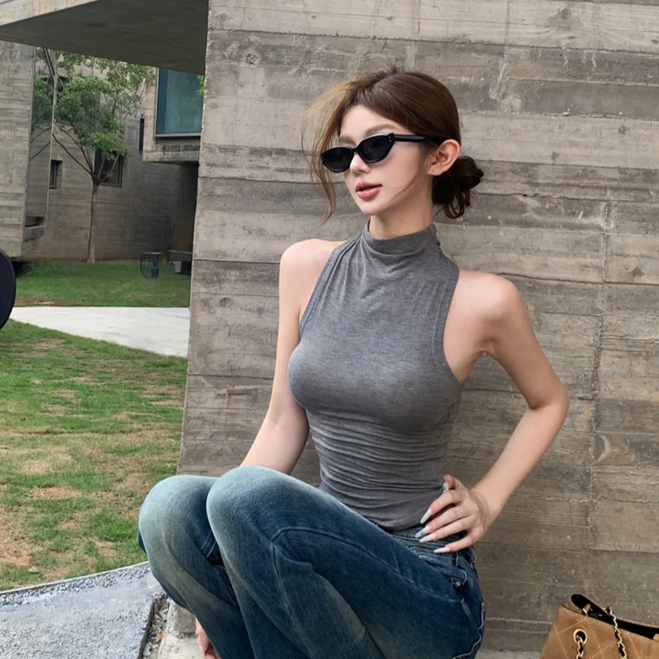 Slim Fit Half High Collar Vest Top Low Waist Jeans Bell Bottom Pants Retro Style Sleeveless Fashionable Autumn 2026 Ladies Wear