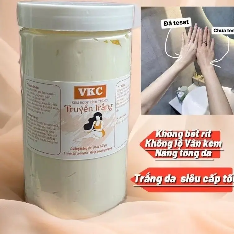 

Вьетнамский осветляющий лосьон для тела 1 кг/флакон. Устраняет темные пятна, осветляет и выравнивает тон кожи. Крем для тела Tay Trang Da Sieu Manh Chong Nang.