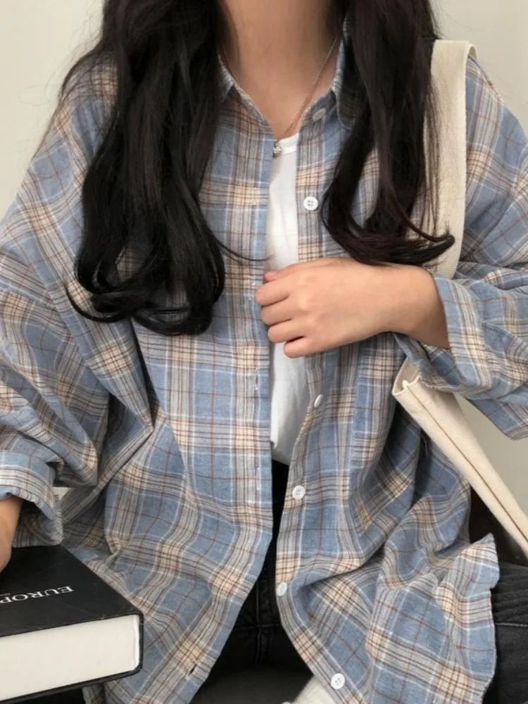 

Шикарная осенняя ленивая свободная длинная клетчатая женская студенческая верхняя одежда с отложным воротником на одной пуговице, универсальная мода
