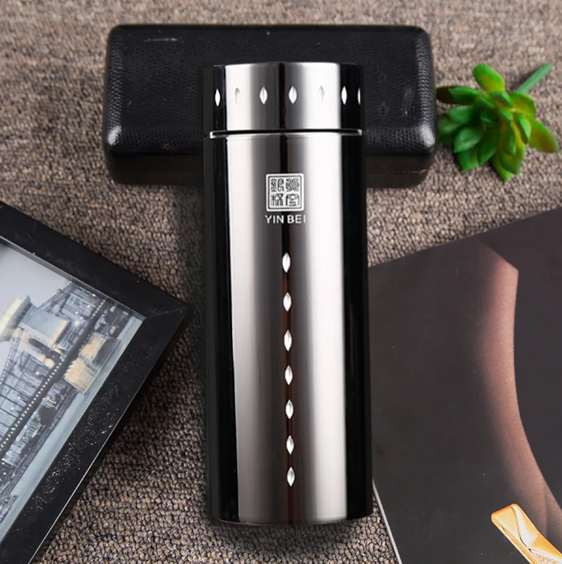 

Современная минималистичная серебряная чашка, высококачественная модная чашка-термос, чашка для делового подарка, чашка для пары, серебряная чашка для ног с вакуумным рельефным воздействия