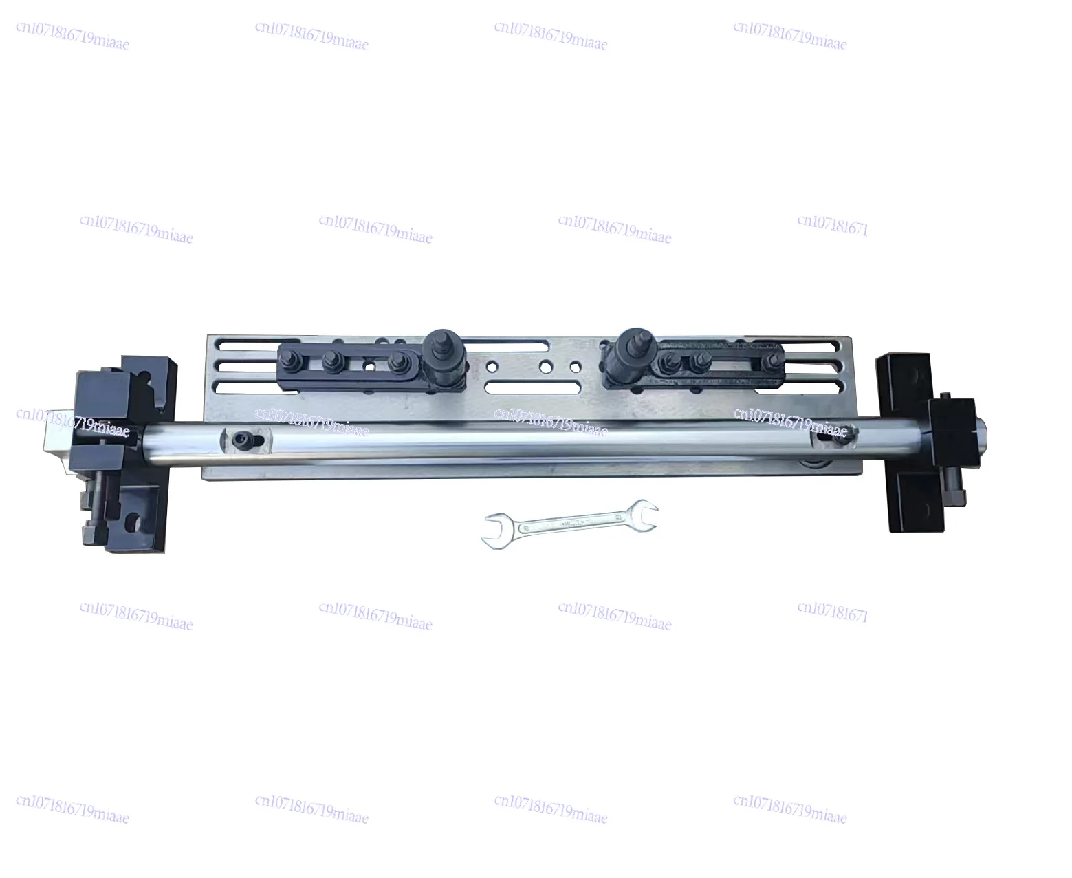 

Factory Direct Sales Adjustable Universal Fixture with Mounting Plate for BM150 CYLINDER BORING & MILLING MACHINE Model YWJ7015