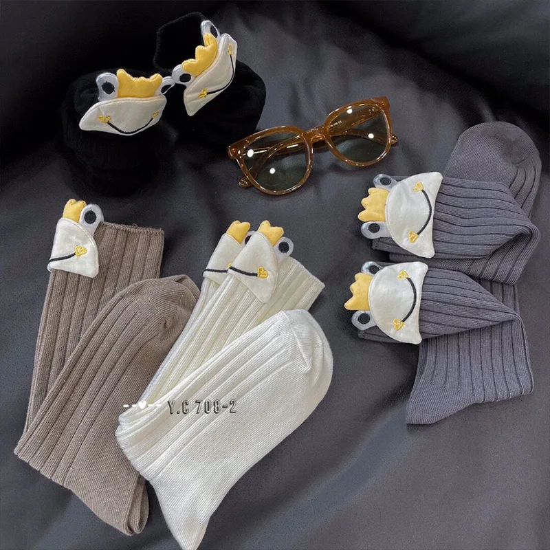 Women Cotton Socks Cute Cartoon Frog Middle Tube Casual Autumn Winter Breathable Socks Kawaii Solid Color Harajuku Female Socks image 2