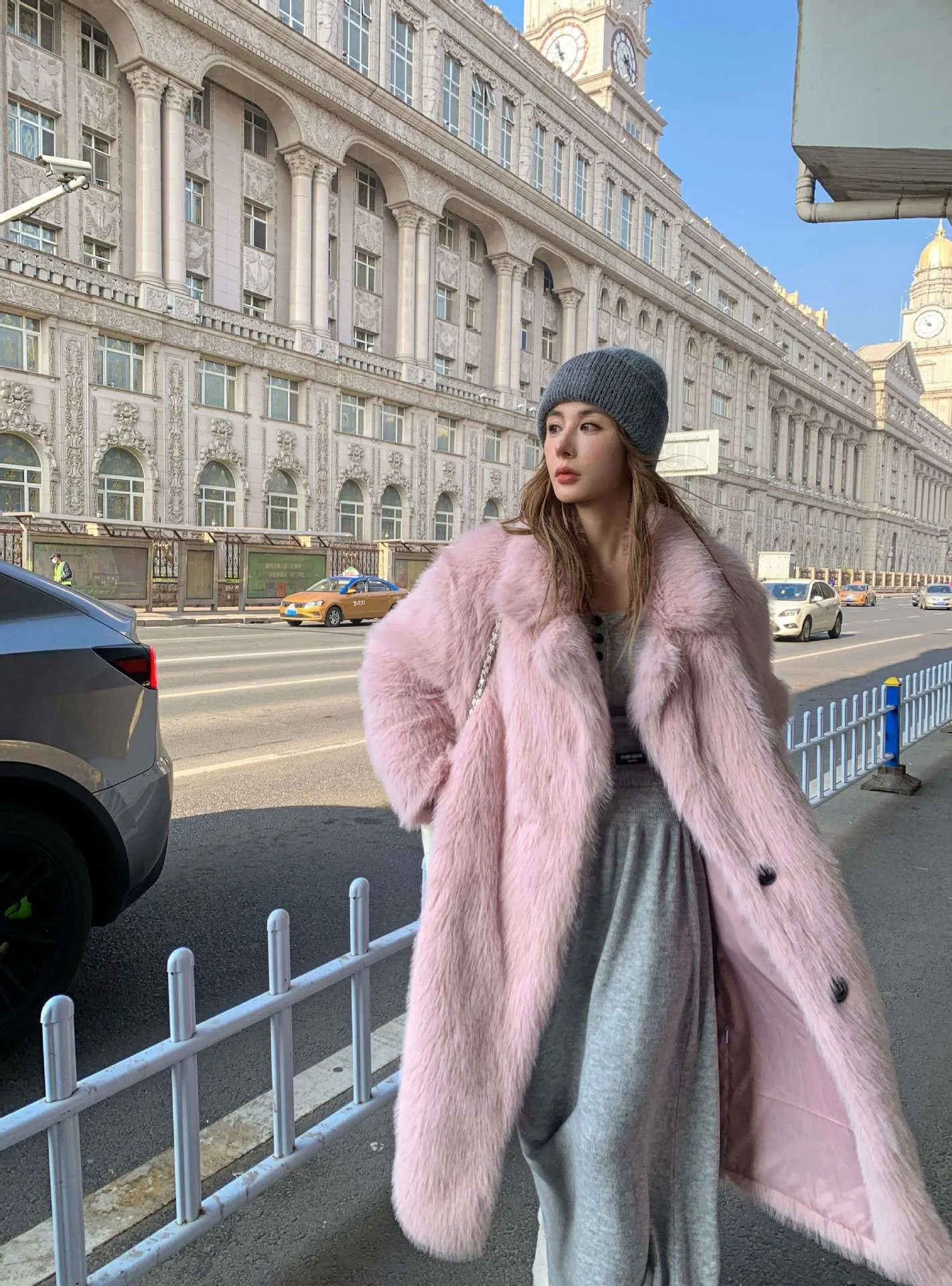 

Loose Long Pink Fur Coat Women's Korean Style Large Collar Fake Fur Outerwear Autumn Winter Fashion Elegant Coat