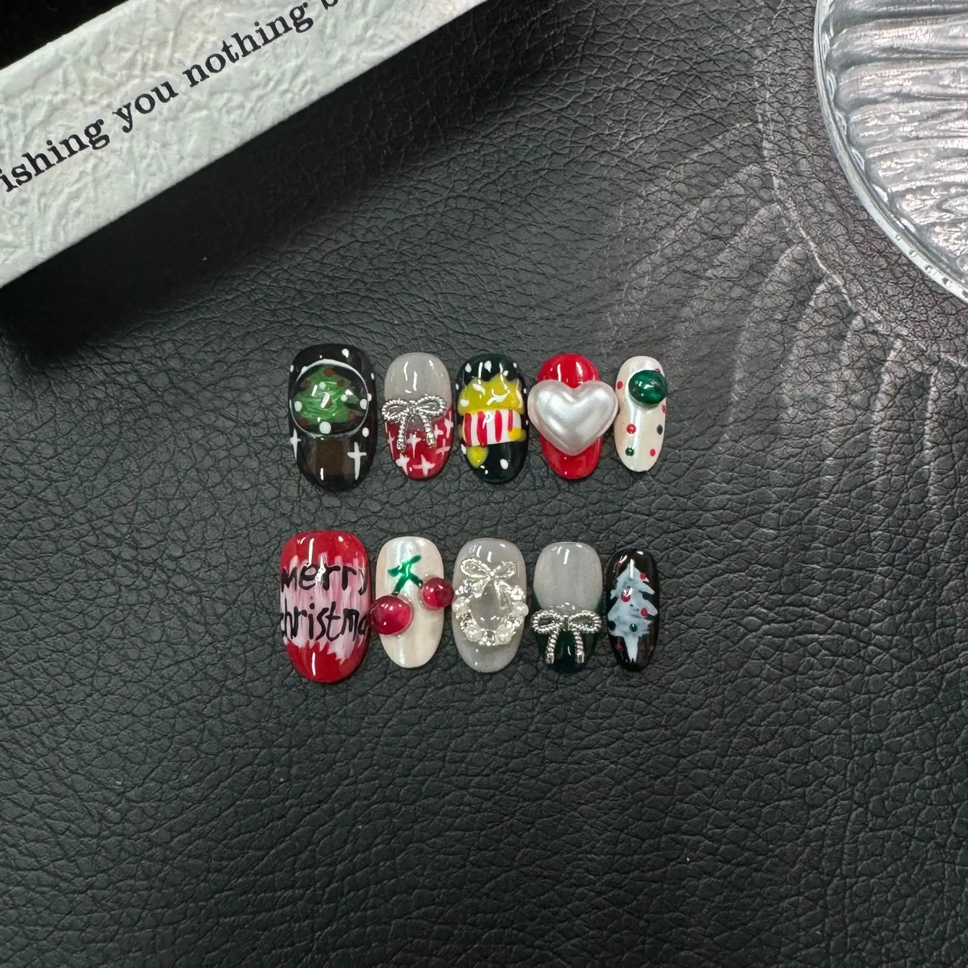 10 قطعة عيد الميلاد اليدوية الأظافر اللوز الكرز القوس تغطية كاملة مسمار تلميح الأحمر اضغط على مسمار للنساء والفتاة للإزالة يمكن ارتداؤها مسمار #2