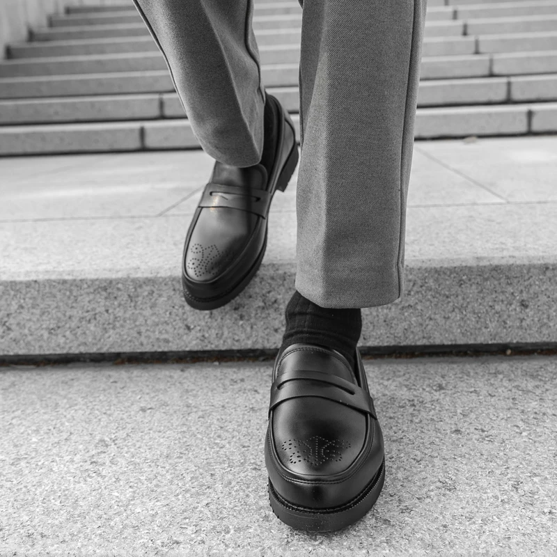 Hommes mode mocassins chaussures quotidien bureau Banquet affaires chaussures en cuir formelles Simple classique polyvalent Styles