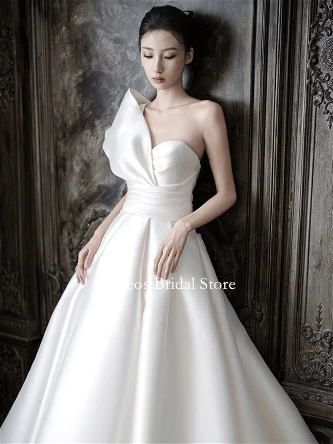 SONDR One-Shoulder Fashion Korea Satin Wedding Dresses Photo Shoot VINTAGE Elegant A-Line Sleeveless Customized Bridal Gown
