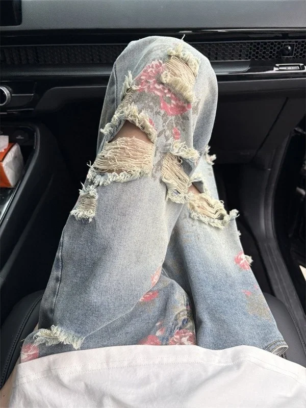 

American High Street Men's Floral Hole Denim Pants Rose Print Slimming Straight Leg Casual Jeans mid Waist Water Waed