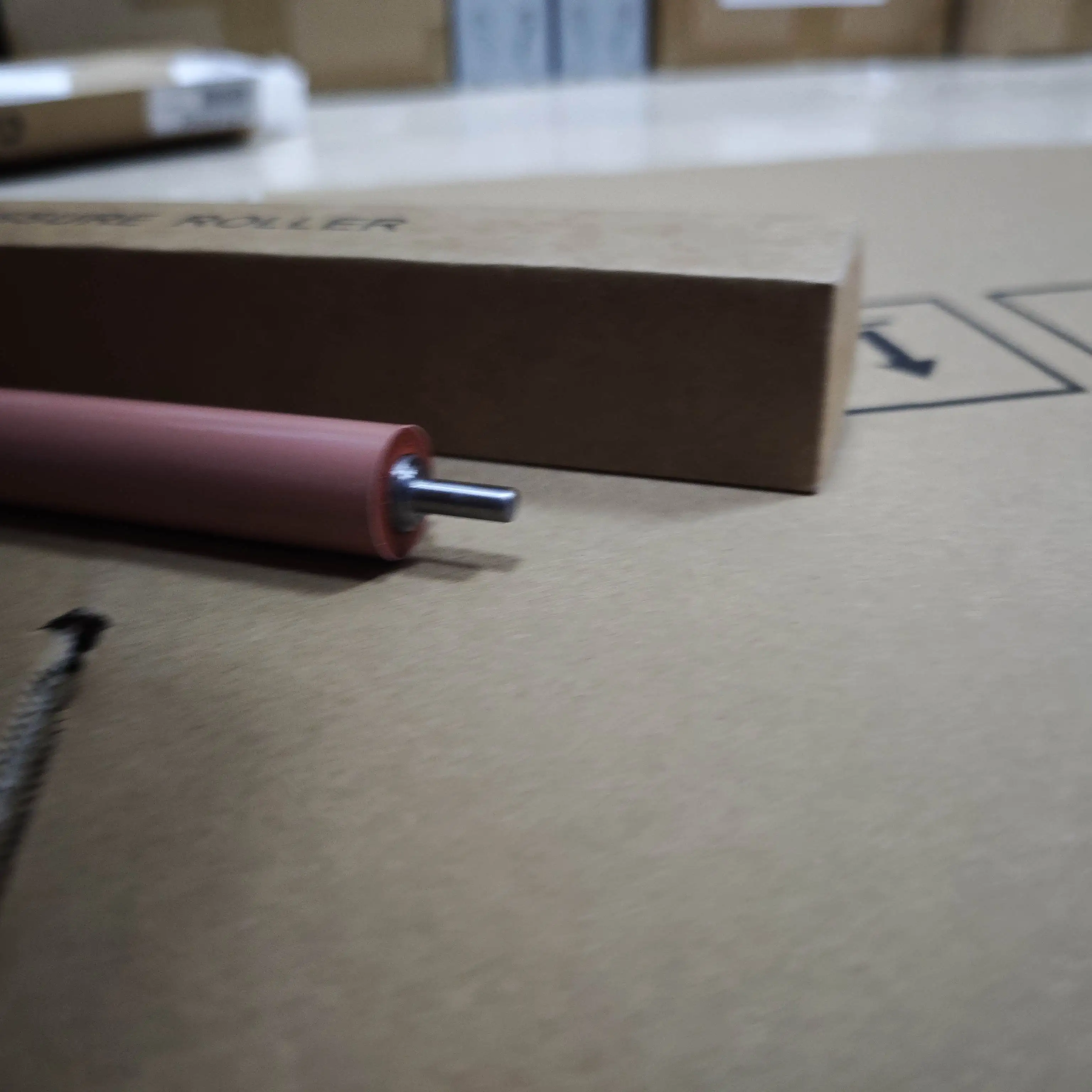 

1 шт. нижний прижимной ролик фьюзера для HP Color LaserJet Pro M377 M477 M452 452 377 477 RM2-6435-000 RM2-6431-000