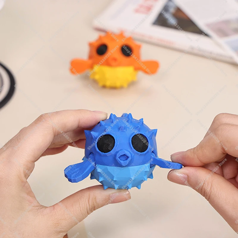 Cute Pufferfish Figurines - Twistable Fins & Tail Desk Decor, Simulation Blowfish Stress Relief for Adults