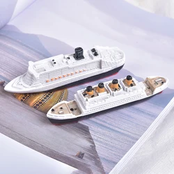 Titanic Ship Model New Mediterranean Resin Ship Multi Story Cruise Landscape Ship Design Home Creative Decoration