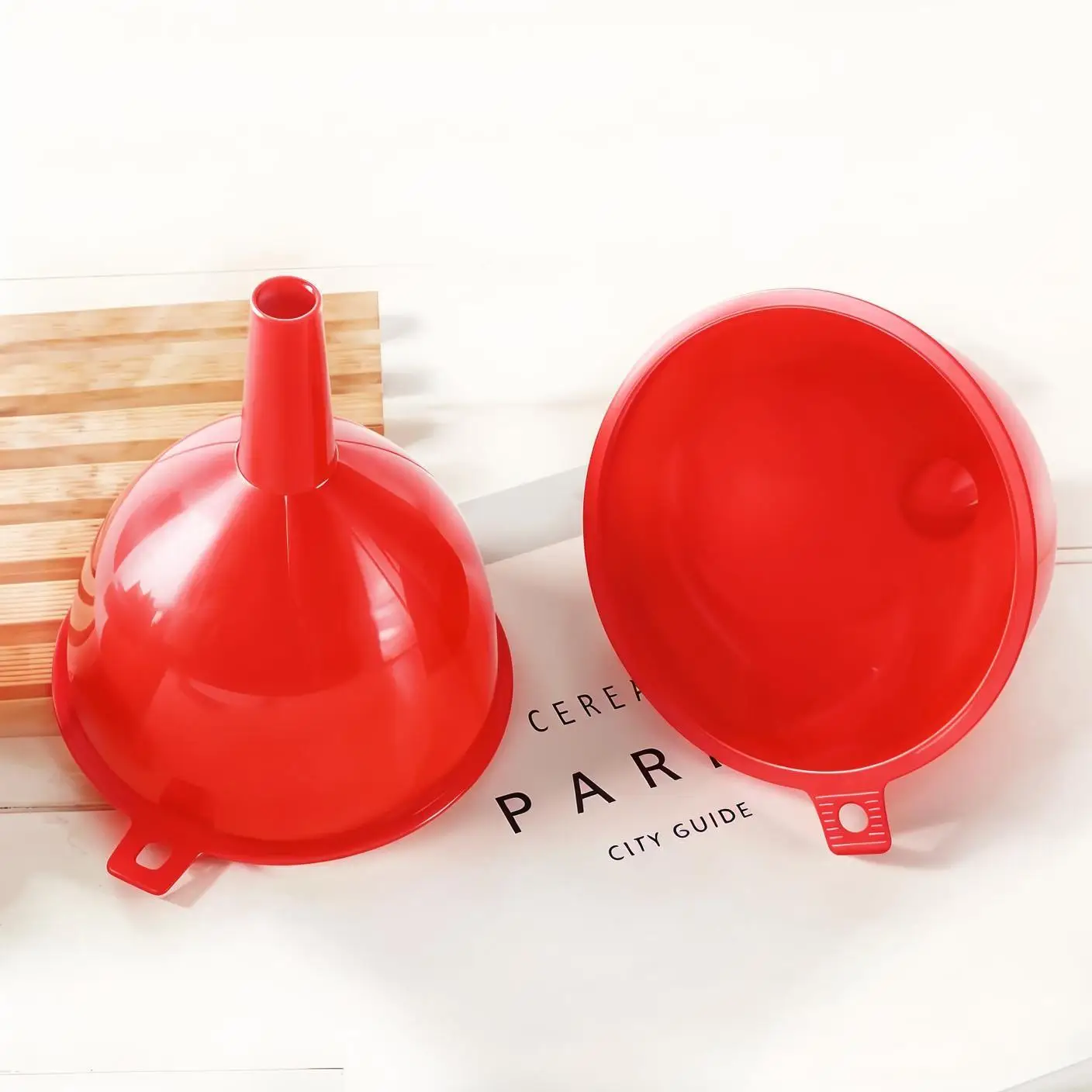 Kitchen Plastic Oil Funnel Small Medium Large Sizes Liquids Pouring Wine Dividing Tools Home Use Oil Pouring Appliance