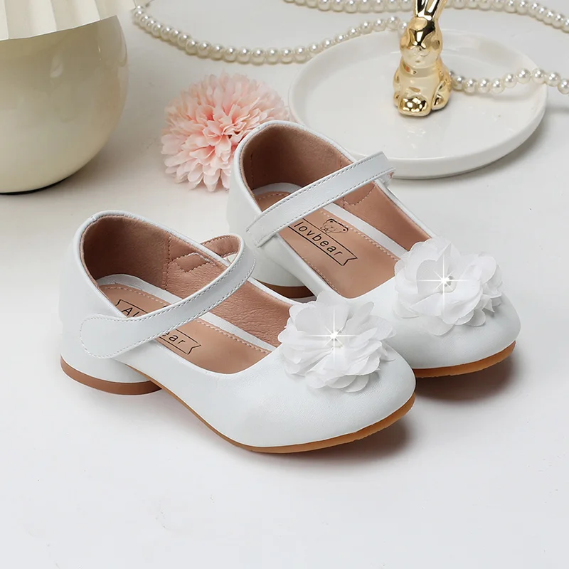 Children\'s shoes in spring and autumn new girls white Pearl flower Princess shoes fashion high heels wear-resistant and non-slip