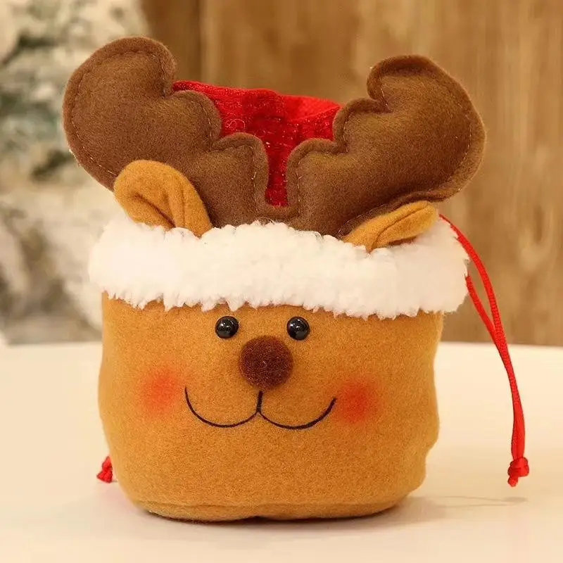 New Design Christmas Velvet Drawstring Gift Bag Xmas Candy Pouch Bag Designs Gift Bags for Festival Party Decoration