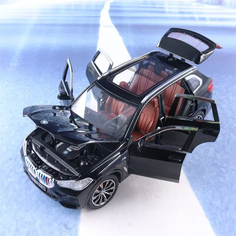 1:24 BMW X5 alta simulazione pressofuso in lega di metallo modello di auto Sound Light Pull Back Collection regali giocattolo per bambini A490