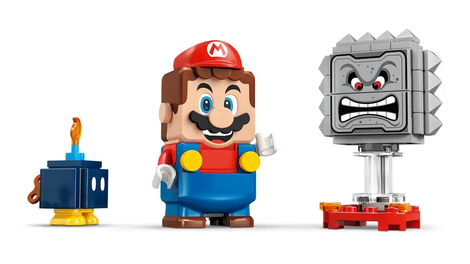 LEGO® Mario Kart™ 72043 Interactive LEGO® Mario™ & Standard Kart 7