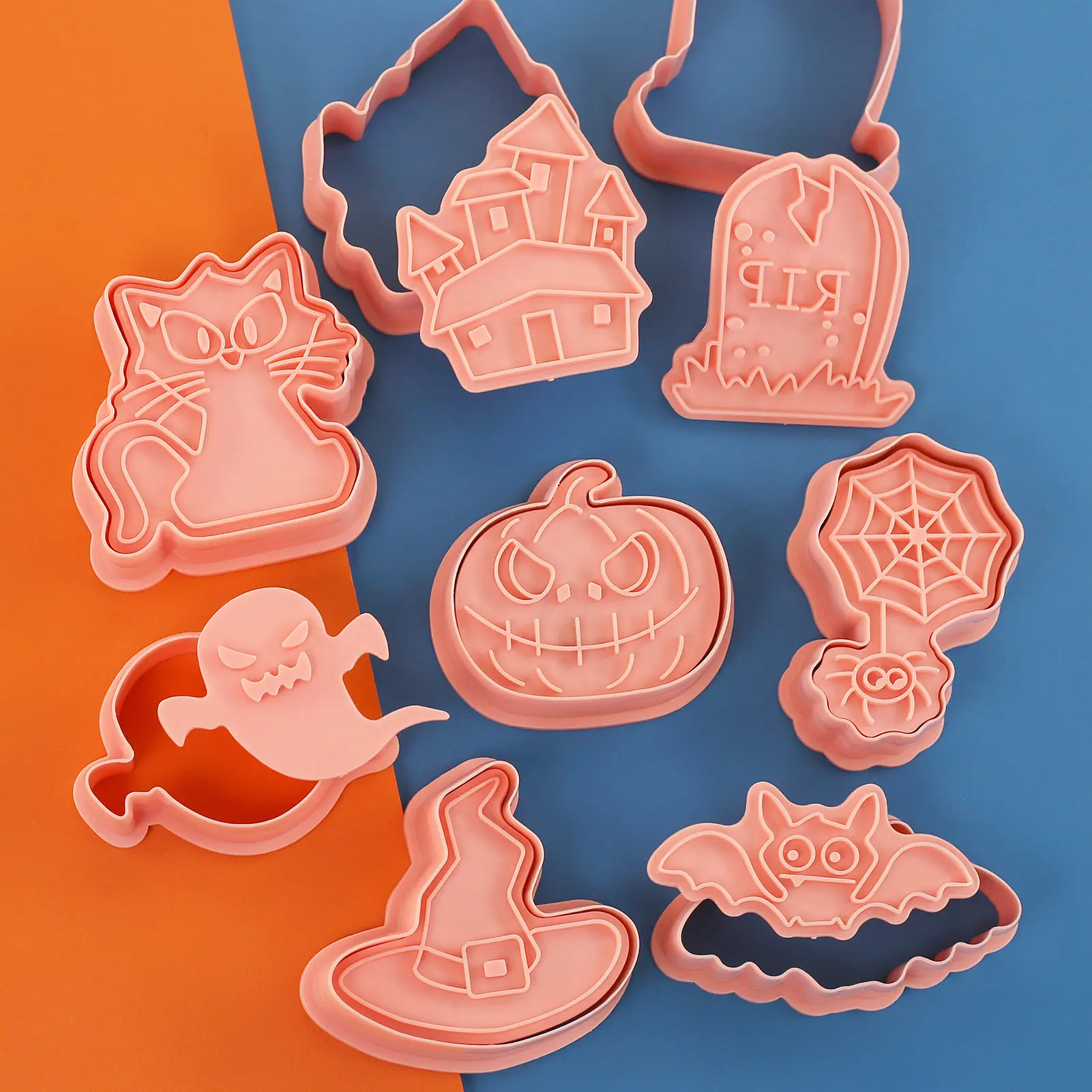 Halloween Cookie Cutters Set of 8 Pcs Witch Owl Spidder Bat Design Cookie Stamps Plastic Pumpkin Halloween Biscuit Molds