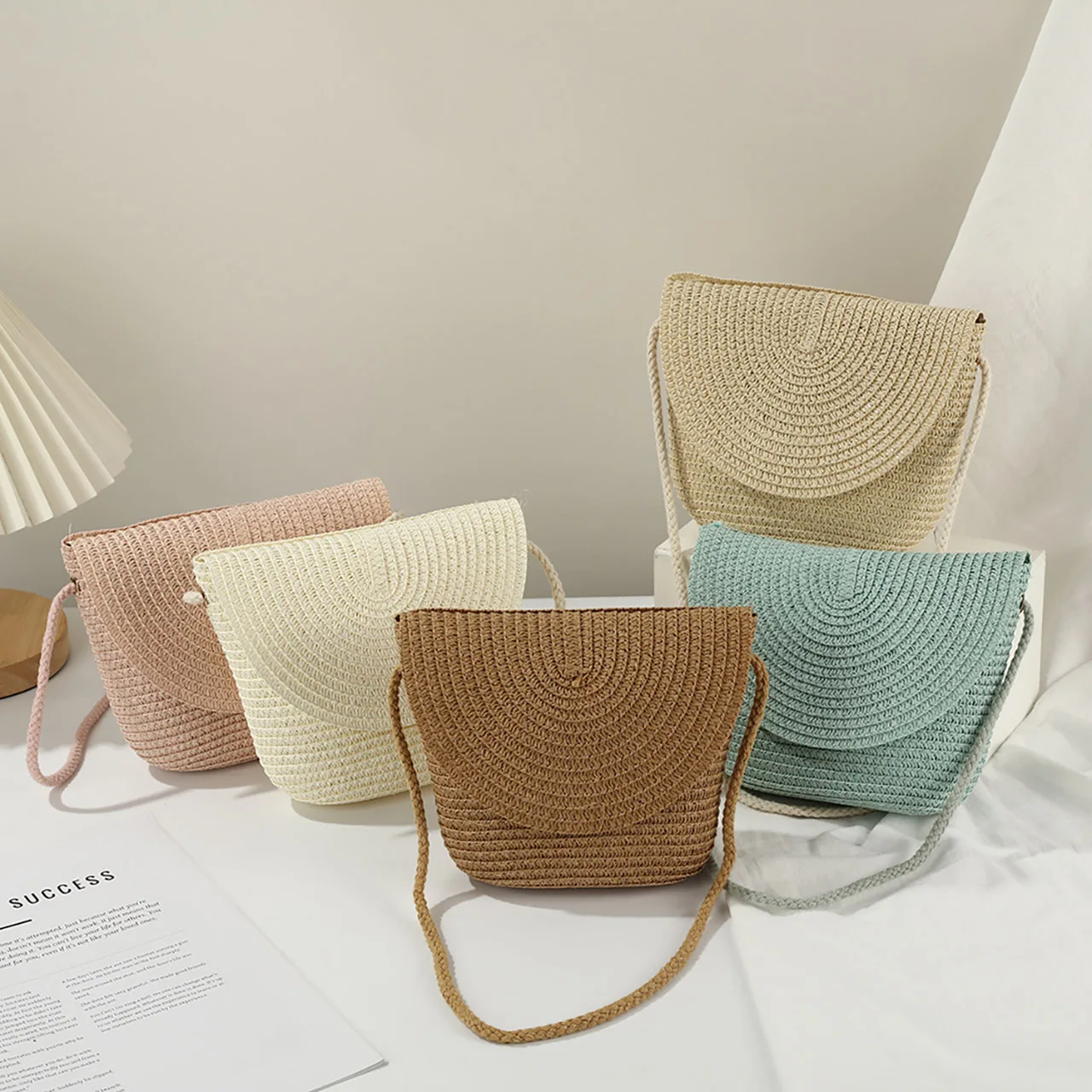 

Однотонные плетеные соломенные сумки через плечо для девочек, мини-сумки для путешествий, детские сумочки для закусок, милые цветочные кошельки