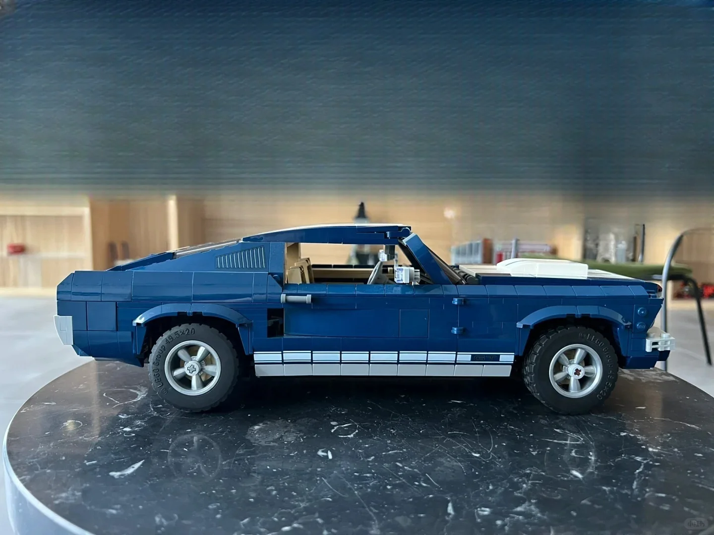 New MOC Blue Car Model, Home Decor Ornament, Holiday & Birthday Present