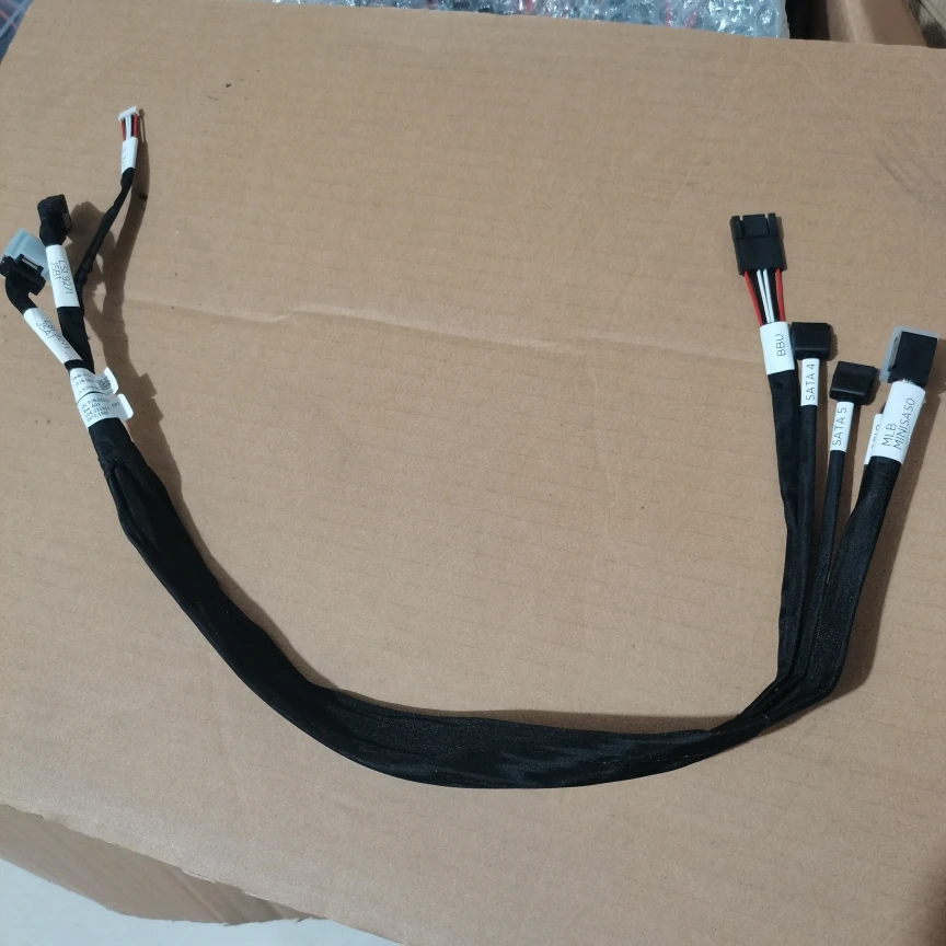 

New For DELL 9271-8I BBUSC MINI SAS TO MINI SAS SATA BPU Cable 82FPM