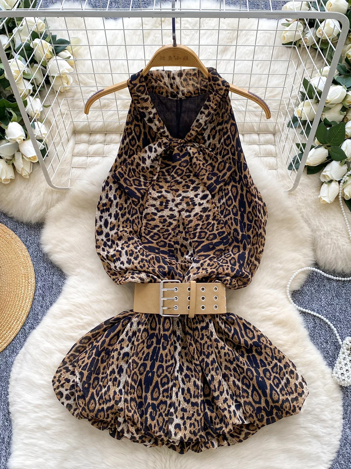 

Trendy Leopard Print Sleeveless Vest Women's Summer New Style Belted Necktie Club Night Outburst Bloom Top Fashionable