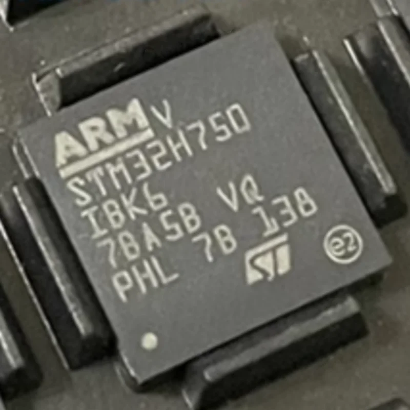 

STM32H750IBK6 Оригинальные Товары в наличии BGA176