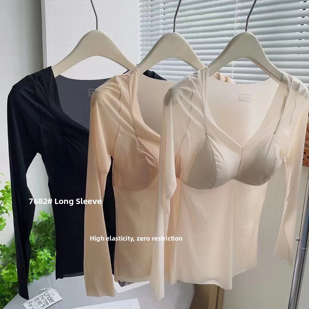 World Veve Women's Ultra-Thin V-Neck Skin-Tight Thermal Top Comfortable Seamless Base Layer Shirt with Chest Pad Fall Winter