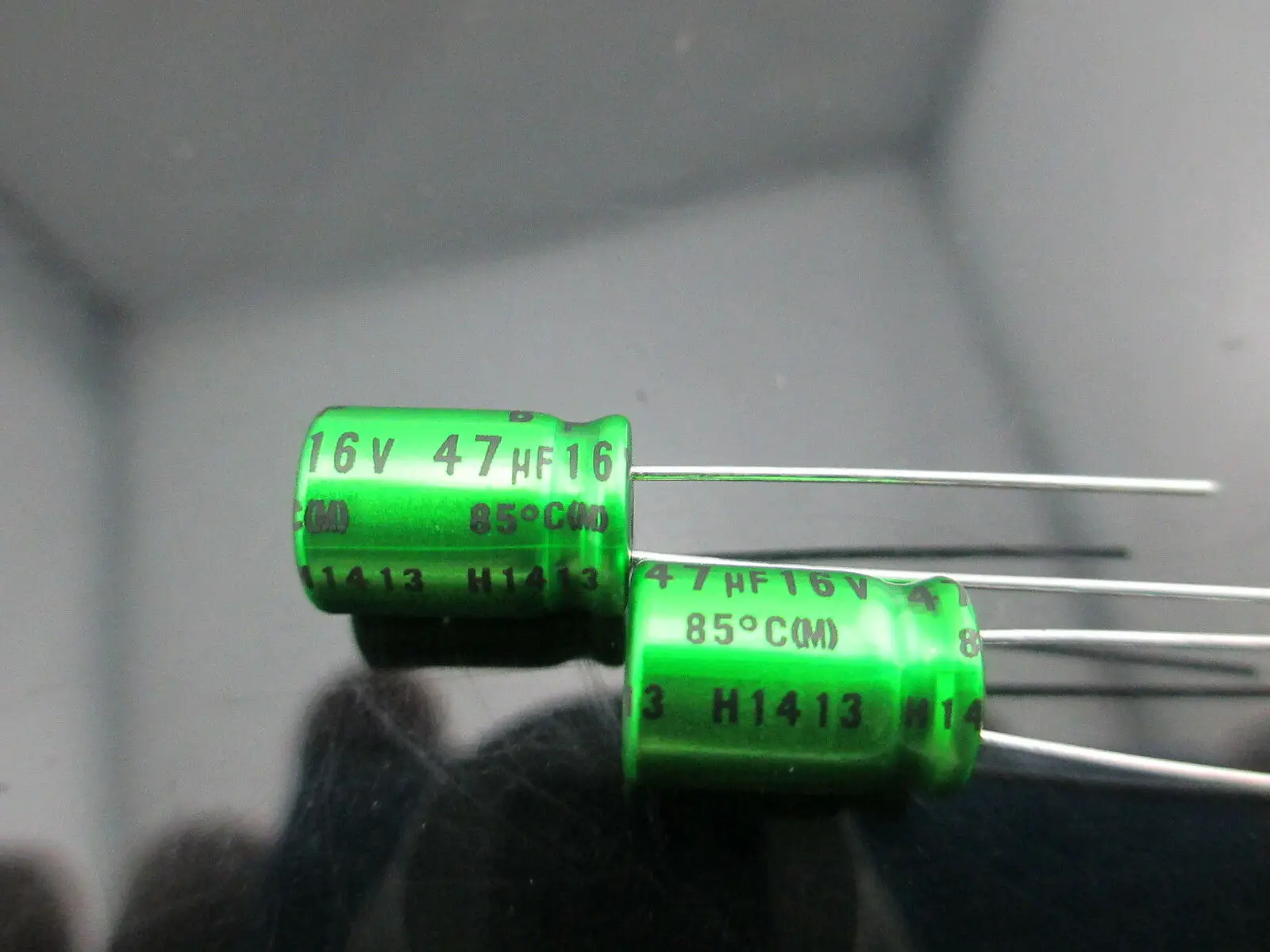 JAPAN 2PCS Nichicon MUSE ES BP 33uf 16v 33mfd Audio Kondensator Caps