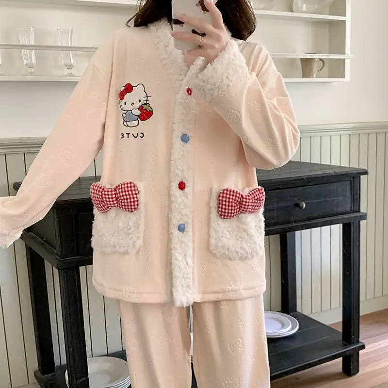 Sweet Cute Cartoon HelloKitty Embossed Island Velvet Girl Pajamas for Autumn Winter Long-sleeved Warm Skin-friendly Home Clothes