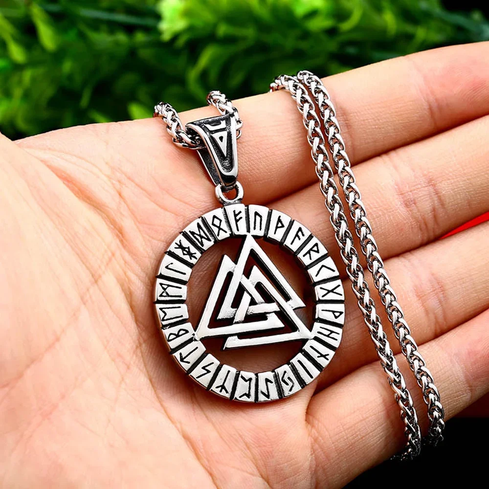 

Vintage Viking Valknut Necklace Men Stainless Steel Nordic Odin Rune Pendant Chain Biker Amulet Fashion Jewelry Free Shipping