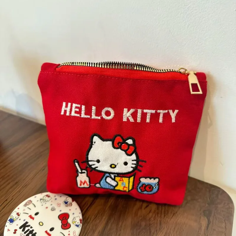 المرأة الجديدة Kawaii موضة الأحمر المرأة سعة كبيرة حقيبة مستحضرات تجميل لطيف الفتيات السفر حقيبة التخزين صفر محفظة الهدايا ، القرطاسية