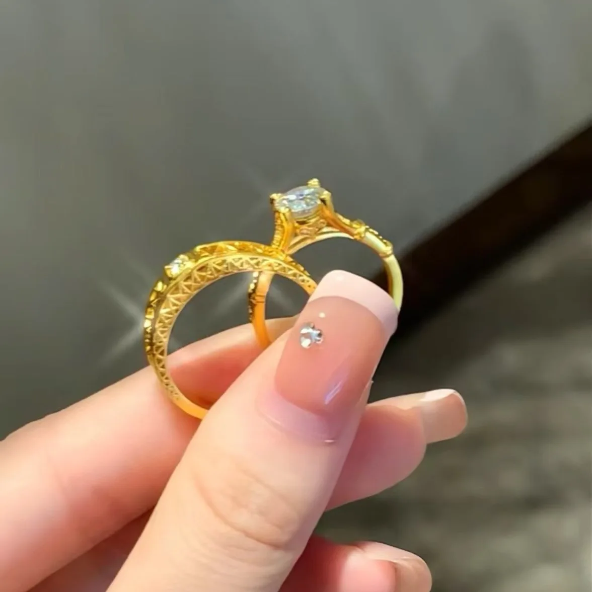 9999 genuine gold 24K pure gold high-end Eiffel Tower couple ring gold ring adjustable men's and women's gold jewelry ring