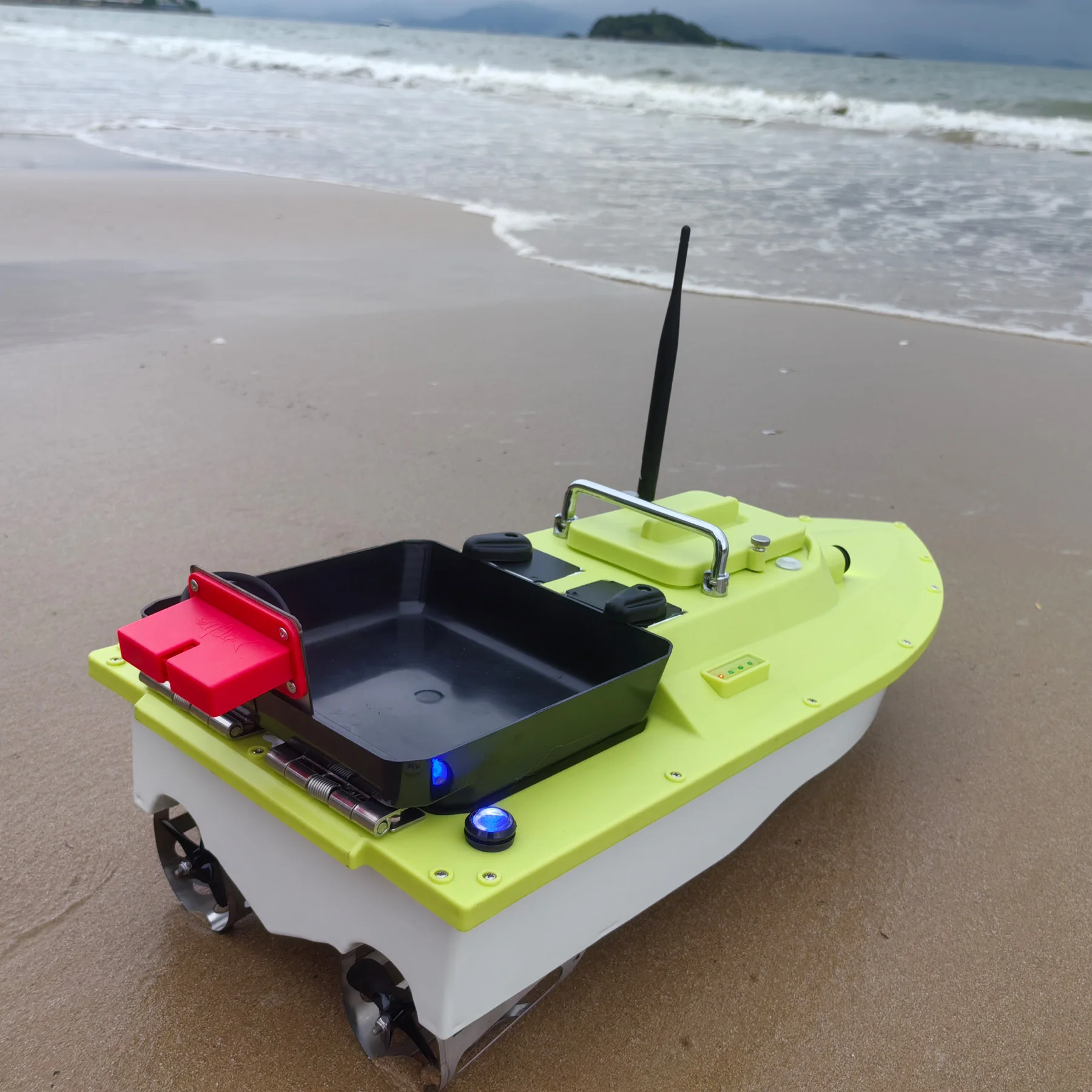 Радиоуправляемая прикормочная – обзор и цена Fishing Boat Gps