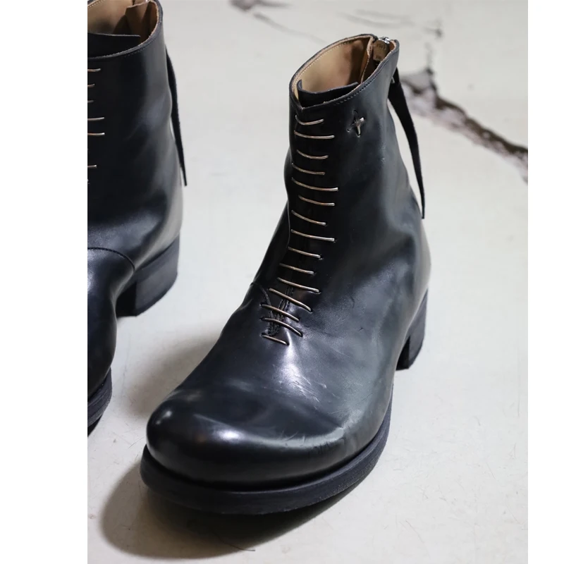 

Black Stapled Rear Zipper Squae Heel Boots Men's 2026 Height-Increasing High Top Casual Short Boots for Men Vintage Work Boots