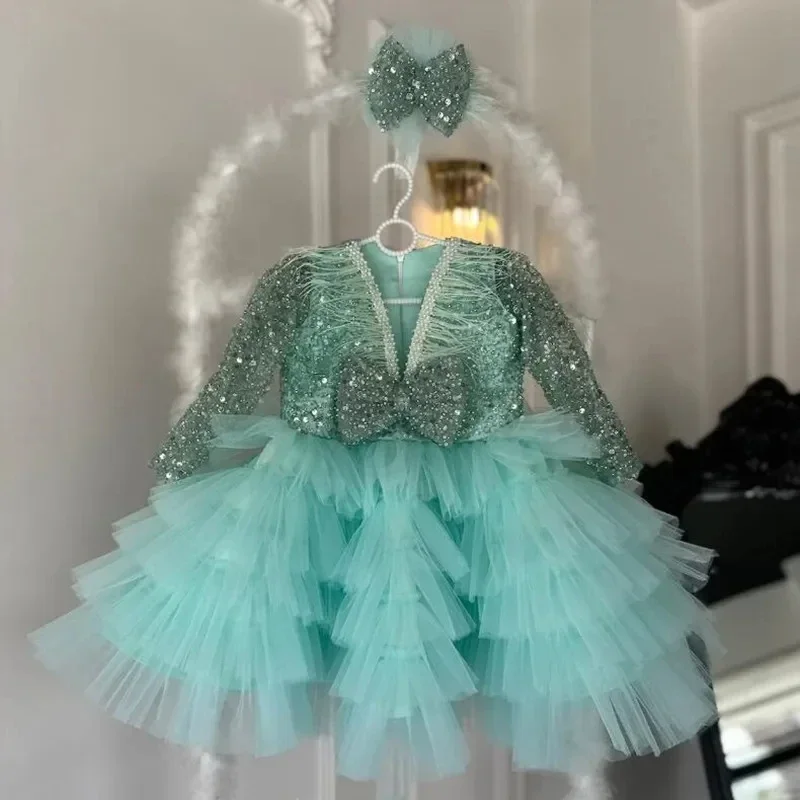 Vestido em camadas inchado com manga comprida infantil, florista, tule, lantejoulas, altura do joelho, arco, vestido de baile, pena, bebê, festa de aniversário